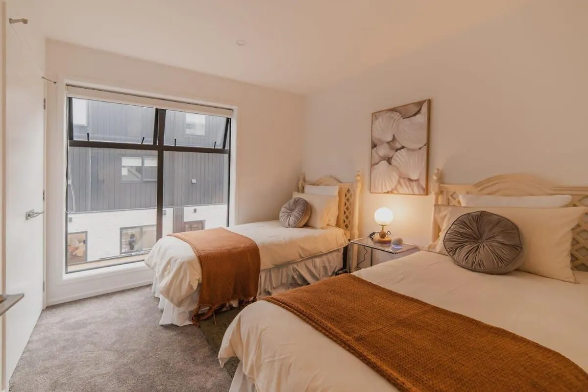 Central City Boutique Escape Christchurch Tatil Evi